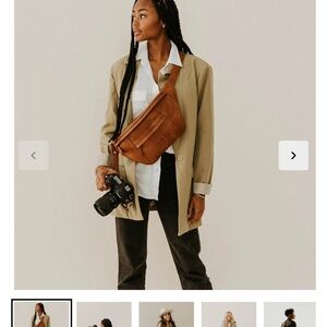 Kindly Photographers Sling Camera Bag